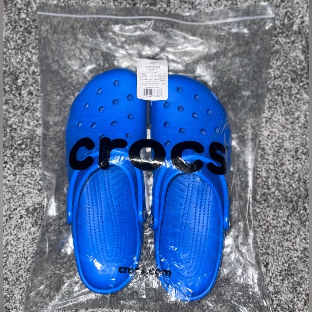 Men’s Bright Cobalt Crocs